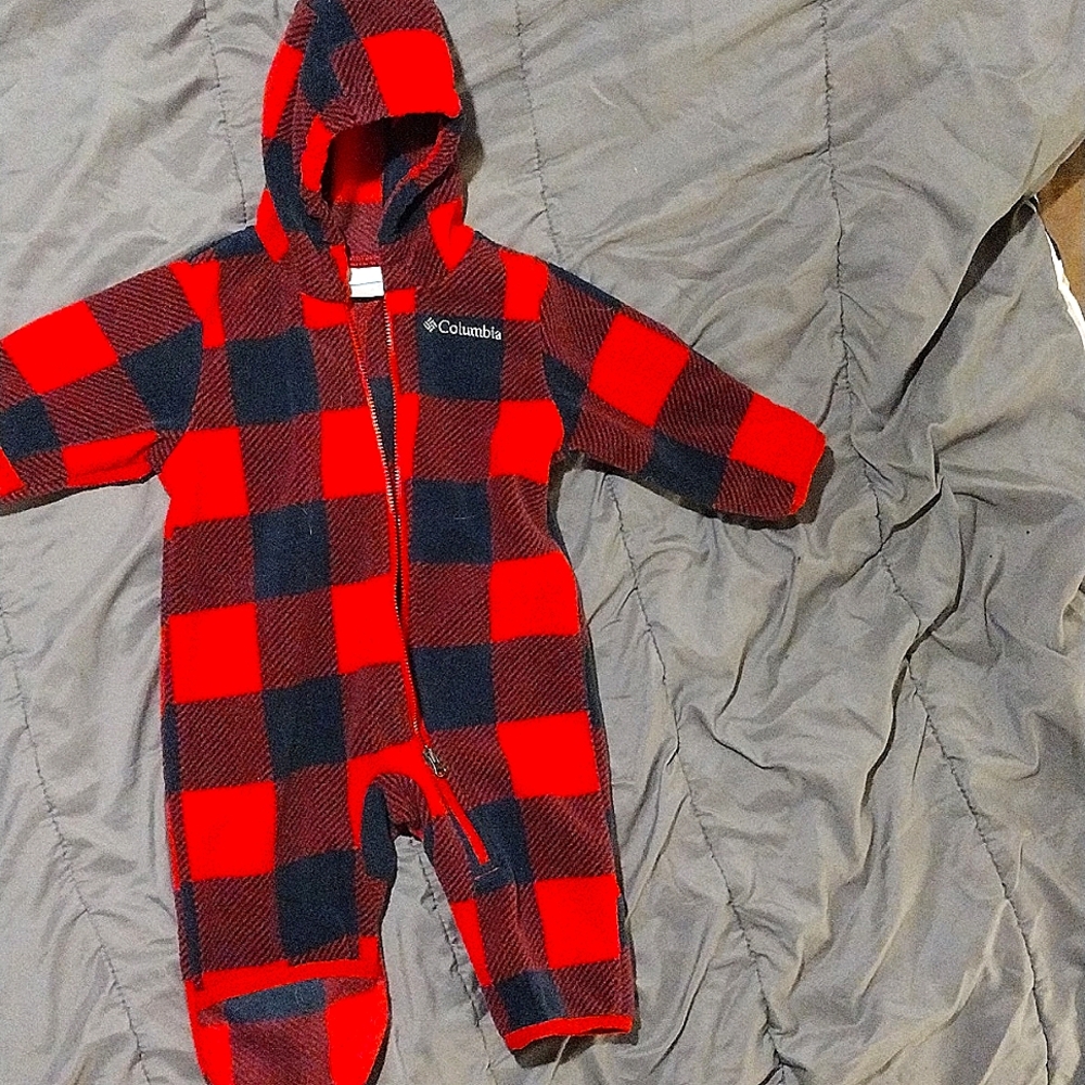 Columbia brand baby's winter/snowsuit/jacket 3-6 months. Black & Red.